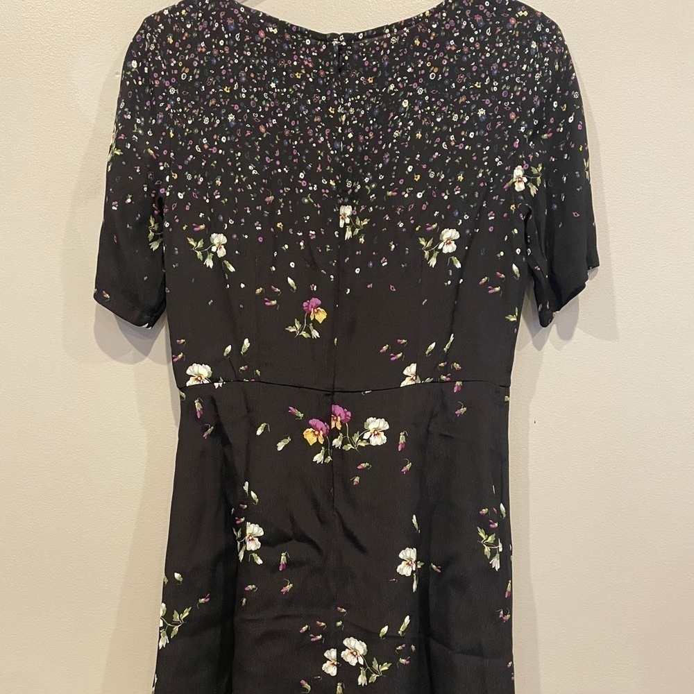 NWT Jack Wills Black Floral Short Sleeve Dress Size 4 - Picture 2 of 10